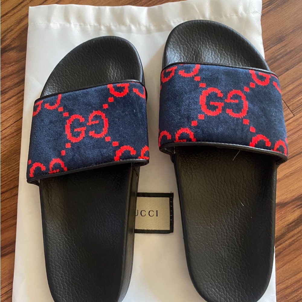 Gucci slides